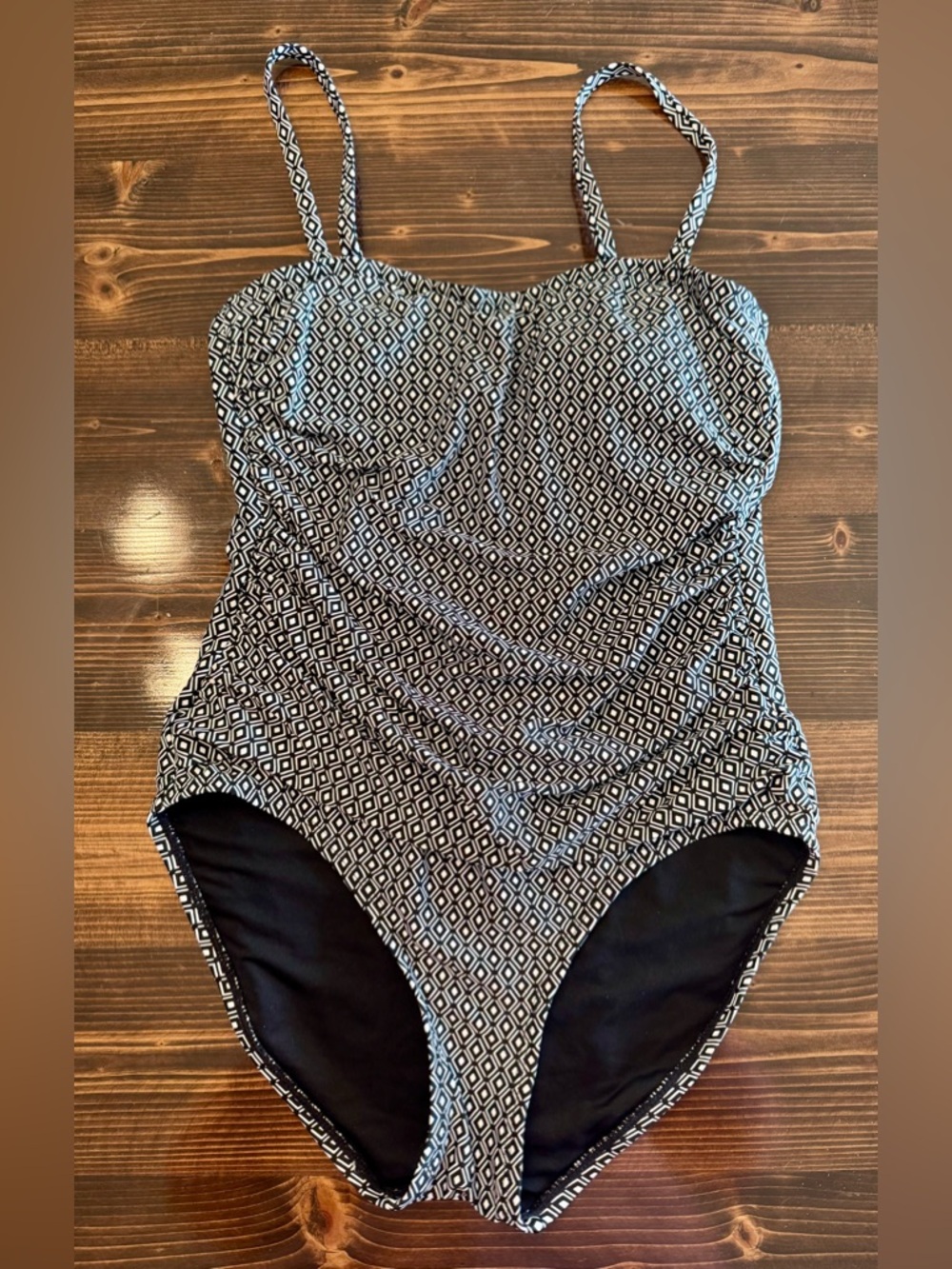 DKNY Black & White‎ Geometric One-Piece Swimsuit with Removable Straps M